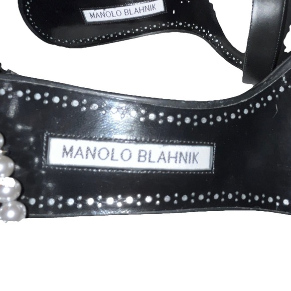 MANOLO BLAHNIK Charona Sandals black EU 38.5 105 Faux-Pearl heels open toe NWOT - Picture 9 of 12